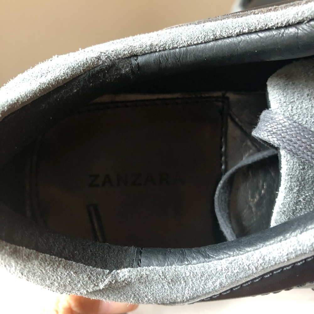 ✖️SOLD✖️ Zanzara Suede and Leather Low Top Sneaker - Picture 6 of 7